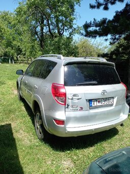 Toyota rav4 diely - 2