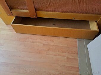 Poschodová posteĺ - 2