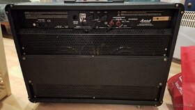 Marshall JCM 2000 - 2