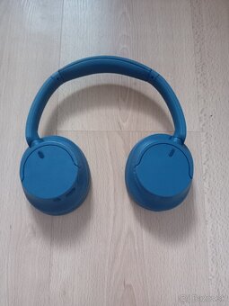Predám úplne nové Sony WH-CH720N
- 2