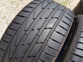 225/40 r18 letné pneumatiky 2ks Hankook - 2