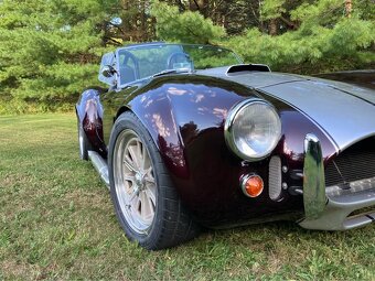 Shelby Cobra MKII FACTORY ROADSTER - 2