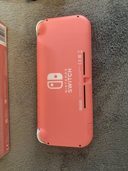 Nintendo switch lite - 2