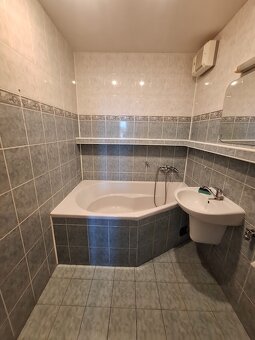 3 izbový byt, Nové Mesto nad Váhom - 2