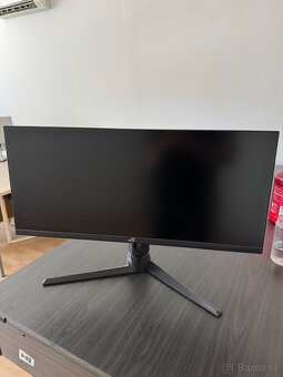 Predám herný ultraširoký monitor ASUS ROG Strix XG309CM (29. - 2