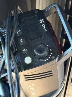 Blesky quadralite up x300 ( Godox ) - 2