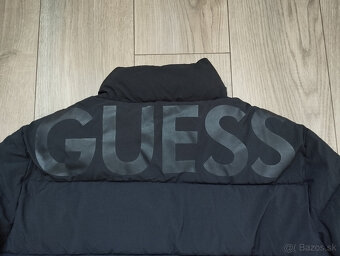 Čierna bunda Guess - 2