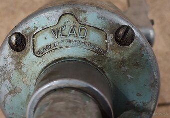 Ručná vŕtačka - 2