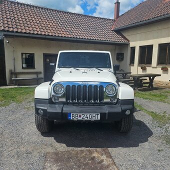 JEEP WRANGLER 2.8 CRD Sahara - 2