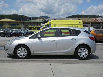 Opel Astra 1.7 CDTi 110k Enjoy - 2