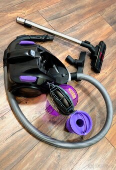 Rowenta Compact Power Cyclonic - 2