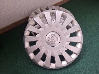 Puklice Škoda R16 - 2