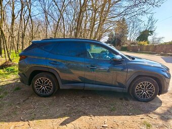 Hyundai Tucson Family - 2