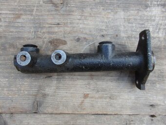 Oltcit nepoužitý hlavný brzdový valec - 2