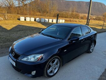 Lexus is220 - 2