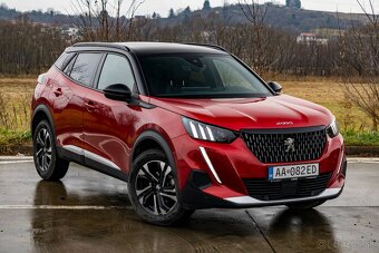 Peugeot 2008 GT 1,2 Turbo 8AT 96kW (odp.DPH, len 18 000 km) - 2