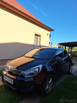 Kia Rio - 2