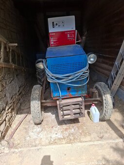 Doma robený traktor - 2
