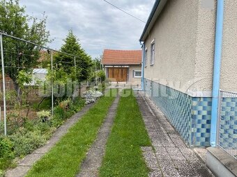 PREDAJ : Rodinný dom Zlaté Moravce - 2