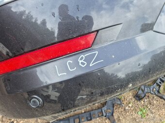 Predám zadný nárazník, svetlá na Volkswagen Passat CC - 2