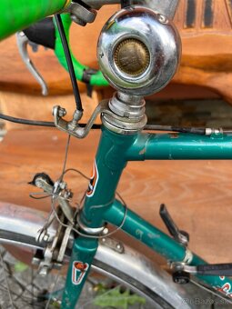 Cestný bicykel favorit - 2