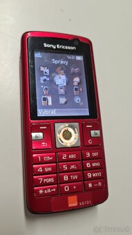 Sony ericsson k610i - 2