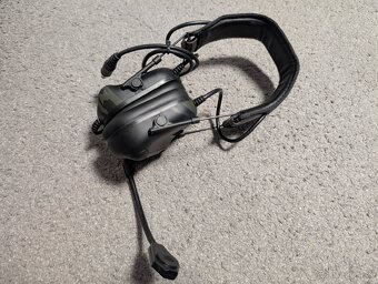 Airsoft Slúchadlá Headset V WST Multicam Black
- 2