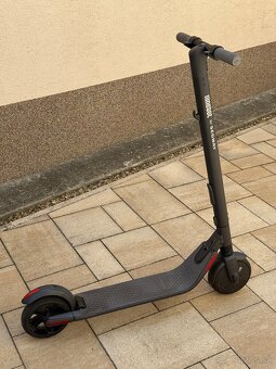 Segway Ninebot Kickscooter ES2 – tmavosivá - 2