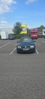 Golf 4 - 2