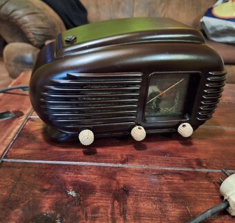 Rádio  Tesla Talisman - 2