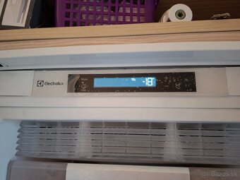 Vstavana mraznicka - 2