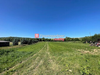 Vynikajúci veľký stav. pozemok-Svinia. IS áno (F632-14-ANM) - 2