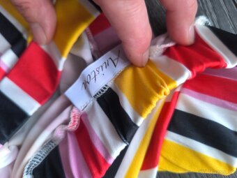 Letná sukňa veselá príjemná sedí veľ. 38-40 - 2