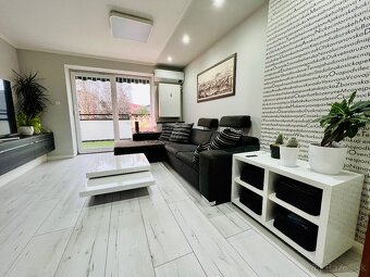 Predám kompletne zariadený 3 izbový byt v centre mesta - 2