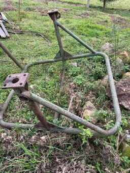 Zetor 50 super ochranný rám - 2