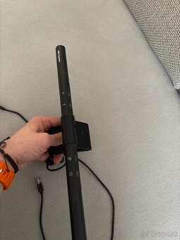 Svetlo nad monitor - 2