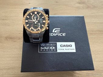 Predám hodinky Casio Edifice Red Bull Racing - 2