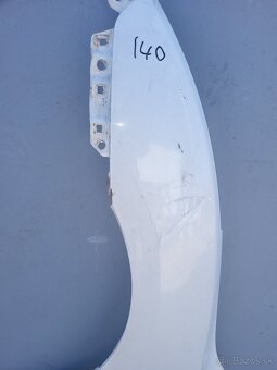 Hyundai i40 blatnik lavy predny 2012 - 2