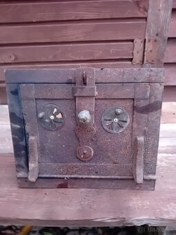 Dvierka, ohnisko, udiareň - 2