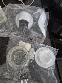 Elektrická odsavacka Avent - 2