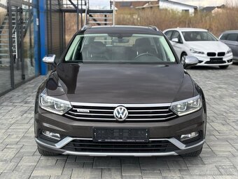 Volkswagen Passat Alltrack 2.0 TDI 4MOTION DSG 2016 - 2