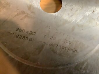 Pilový kotúč TK priemer 250/30/3;5 mmnový - 2