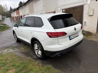 Odstupim leasing VW Tuareg - 2
