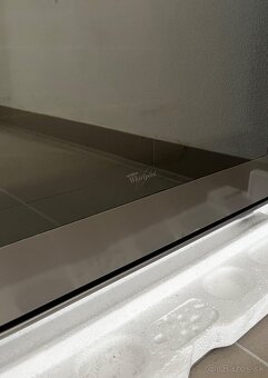 Predám vstavanu elektrickú rúru Whirlpool - 2