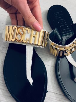 Moschino dámske kožené šľapky 37,5 - 2