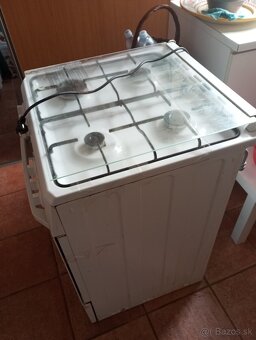 Predám kombinovaný sporak BEKO - 2