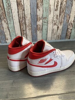 Nike Air Jordan Mid SE veľkosť 45,5 - 2