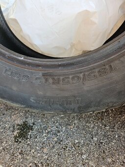 Letne pneumatiky Kumho 185/65 R15 - 2