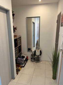 2 izbový byt 59m2 na ul. Žitavská s balkónom. - 2