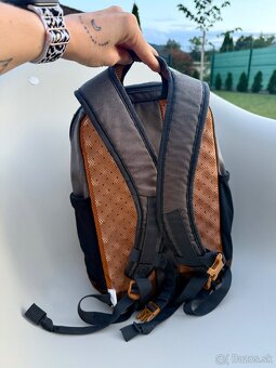 Mestský ruksak 10L UNISEX - 2